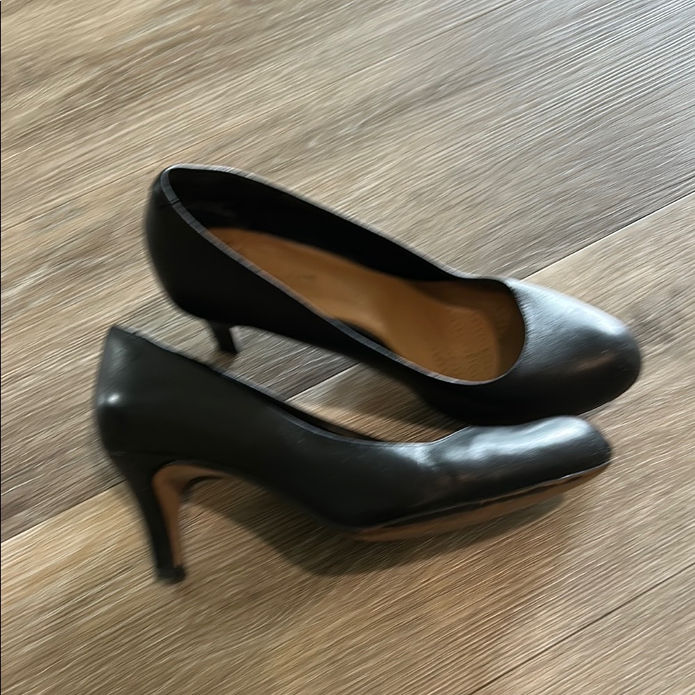 Clarks Black Leather Heels Timeless Design